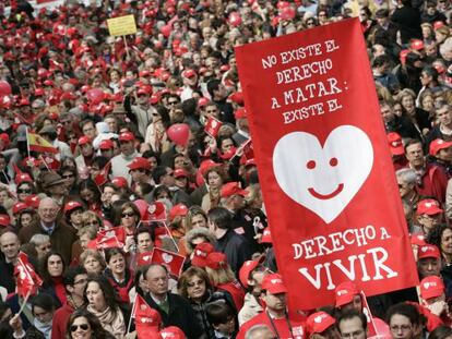 Manifestaci&oacute;n contra la vigente Ley de Salud Sexual y Reproductiva que consagra el aborto como un derecho.