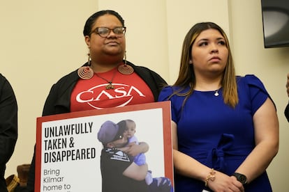Jennifer Vásquez (right), wife of Kilmer Ábrego García, the Salvadoran migrant mistakenly sent to El Salvador's maximum security prison by the Donald Trump administration, attends a press conference Wednesday at the Canon Building in Washington.