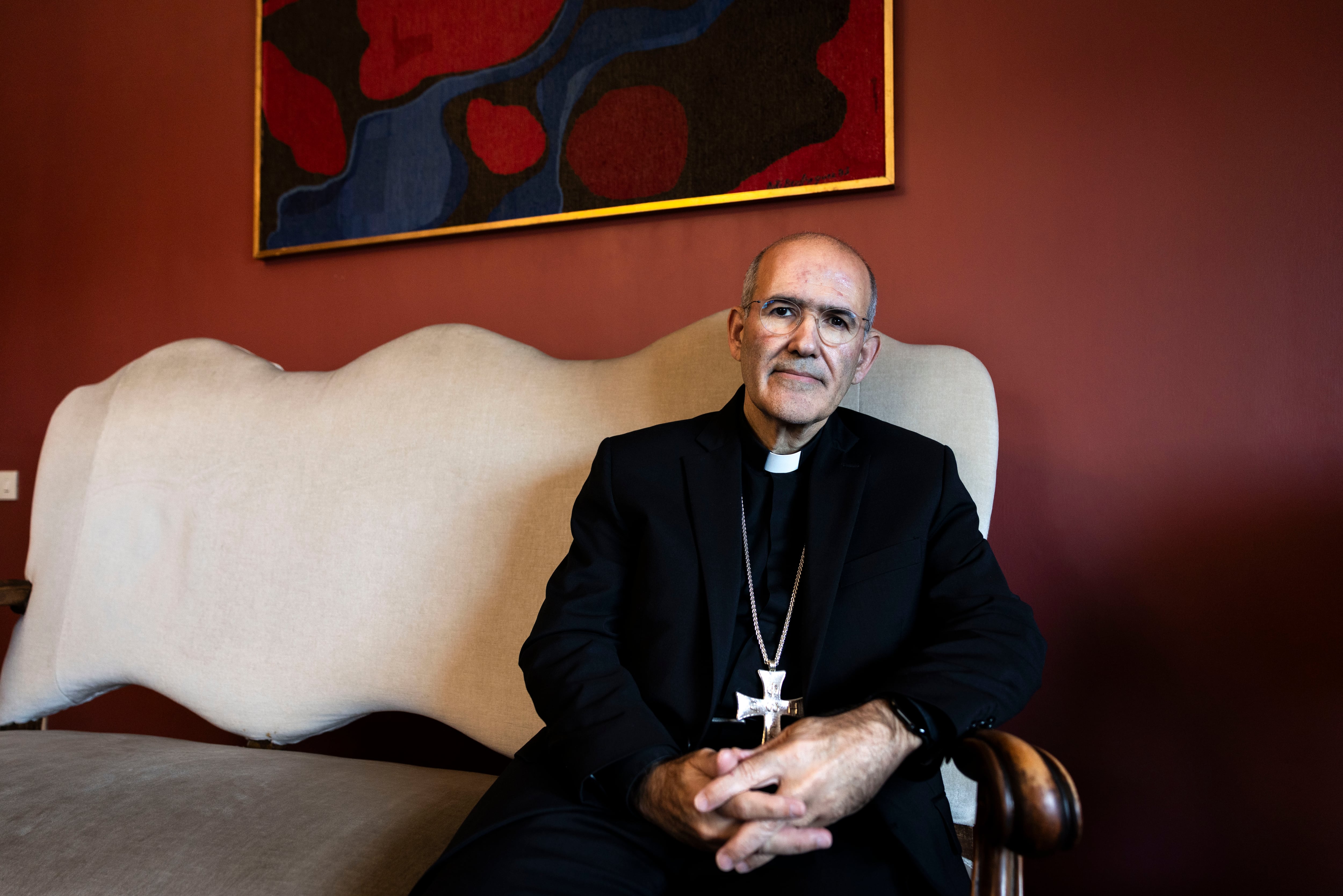 El cardinal José Tolentino de Mendonça posa durante la entrevista para EL PAÍS, el jueves.