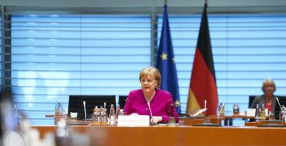 La canciller alemana, Angela Merkel, durante el encuentro semanal con el equipo de gobierno, este miércoles. 