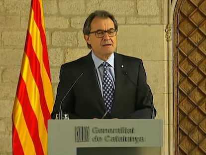 Artur Mas, en una comparecencia en 2015 tras declarar por el 9-N.