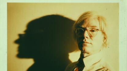 Andy Warhol, en una imagen de la serie documental 'Los diarios de Andy Warhol'.
