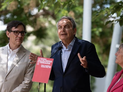 El expresidente del Gobierno José Luis Rodríguez Zapatero, en una rueda de prensa del PSC en Terrassa (Barcelona), este martes.