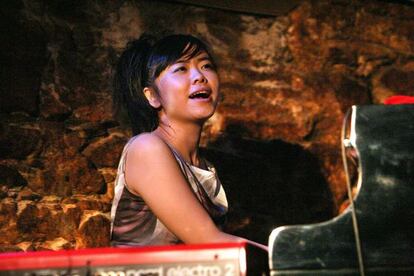 Hiromi Uehara, durante su concierto en el club Jamboree de Barcelona en 2007.