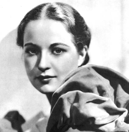 Evelyn Venable, que afirmó haber sido la modelo del logo de Columbia Pictures en 1939, en una imagen publicitaria tomada en Londres en 1935.