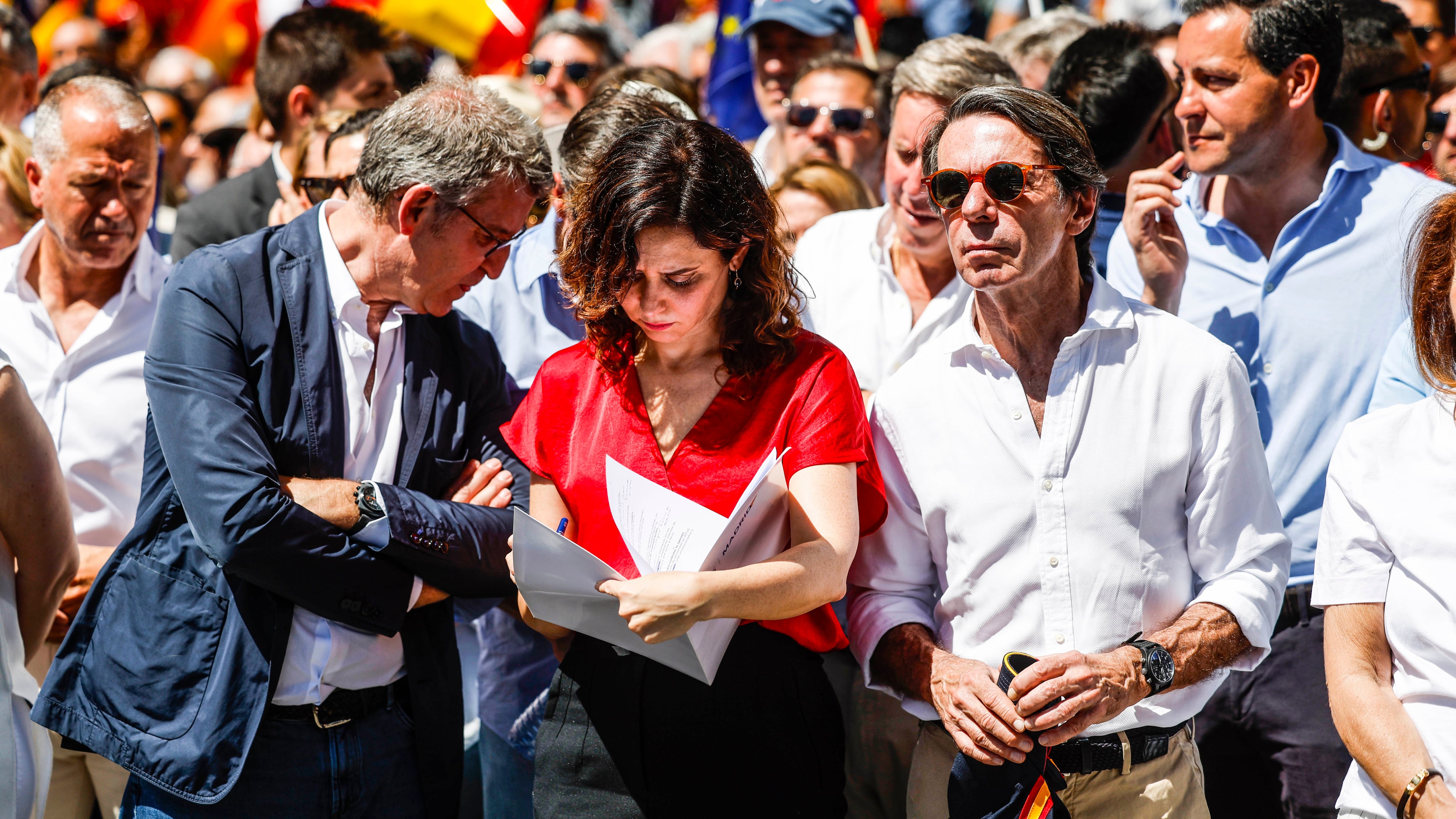 Feijóo lleva al límite sus ataques a Sánchez para capitalizar el descontento