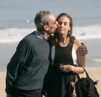 El escritor y director de cine, Paul Auster, y su hija y actriz Sophie Auster, en el festival de cine de San Sebastián, el 23 de septiembre de 2007.