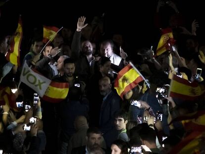 El líder de Vox, Santiago Abascal, este miércoles durante un mitin celebrado en Dos Hermanas, Sevilla.