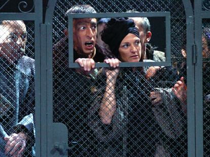 Escena de <i>La buena persona de Sezuan.</i>