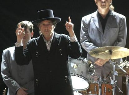 Bob Dylan, durante el concierto por la paz en San Sebastián en julio de 2006