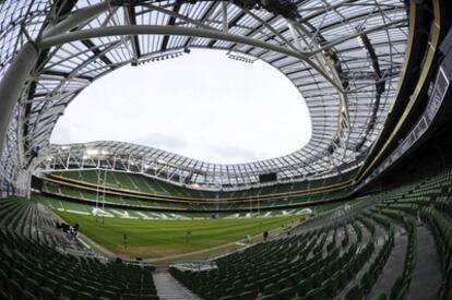 Perspectiva del estadio Aviva desde el fondo norte.