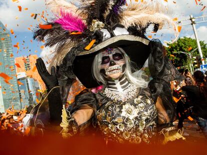 Celebración del Día de los Muertos en México City (México), el 31 de octubre. 