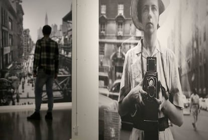 Una fotografía de Vivian Maier que se muestra en Tabakalera.