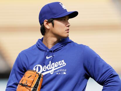 Los Angeles Dodgers Shohei Ohtani wams up during batting practice prior to the start of the exhibition game between the Los Angeles Dodgers and the Los Angeles Angels in Los Angeles, California, USA, 25 March 2024.