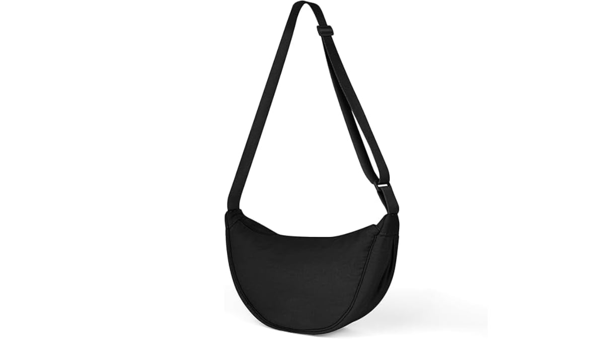 Este bolso-riñonera es un superventas en Amazon.