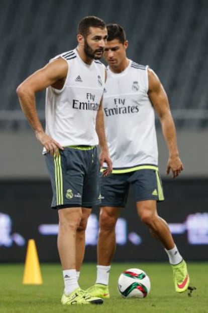 Cristiano y Benzema, durante un entrenamiento