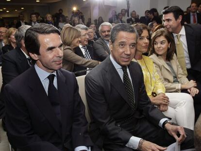 Aznar con Eduardo Zaplana en el Club siglo XXI. 