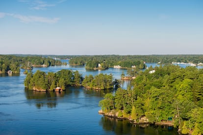 Vista aérea de las Mil Islas de Canadá.