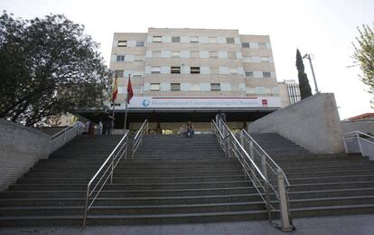 Fachada principal del hospital Gregorio Marañón