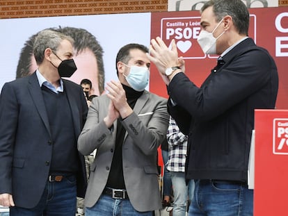 José Luis Rodríguez Zapatero, Luis Tudanca y Pedro Sánchez en el mitin del PSOE en León.