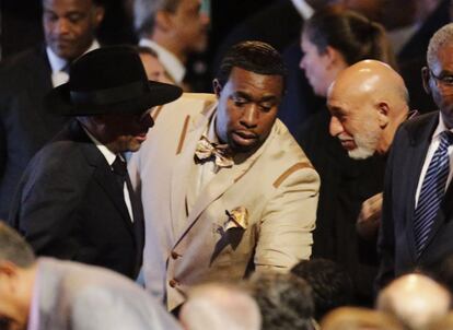 Spike Lee junto al expresidente de Afganistán Hamid Karzai.