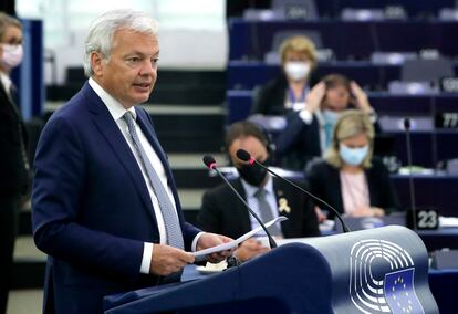 El comisario europeo de Justicia, Didier Reynders, durante una sesión en la Eurocámara.