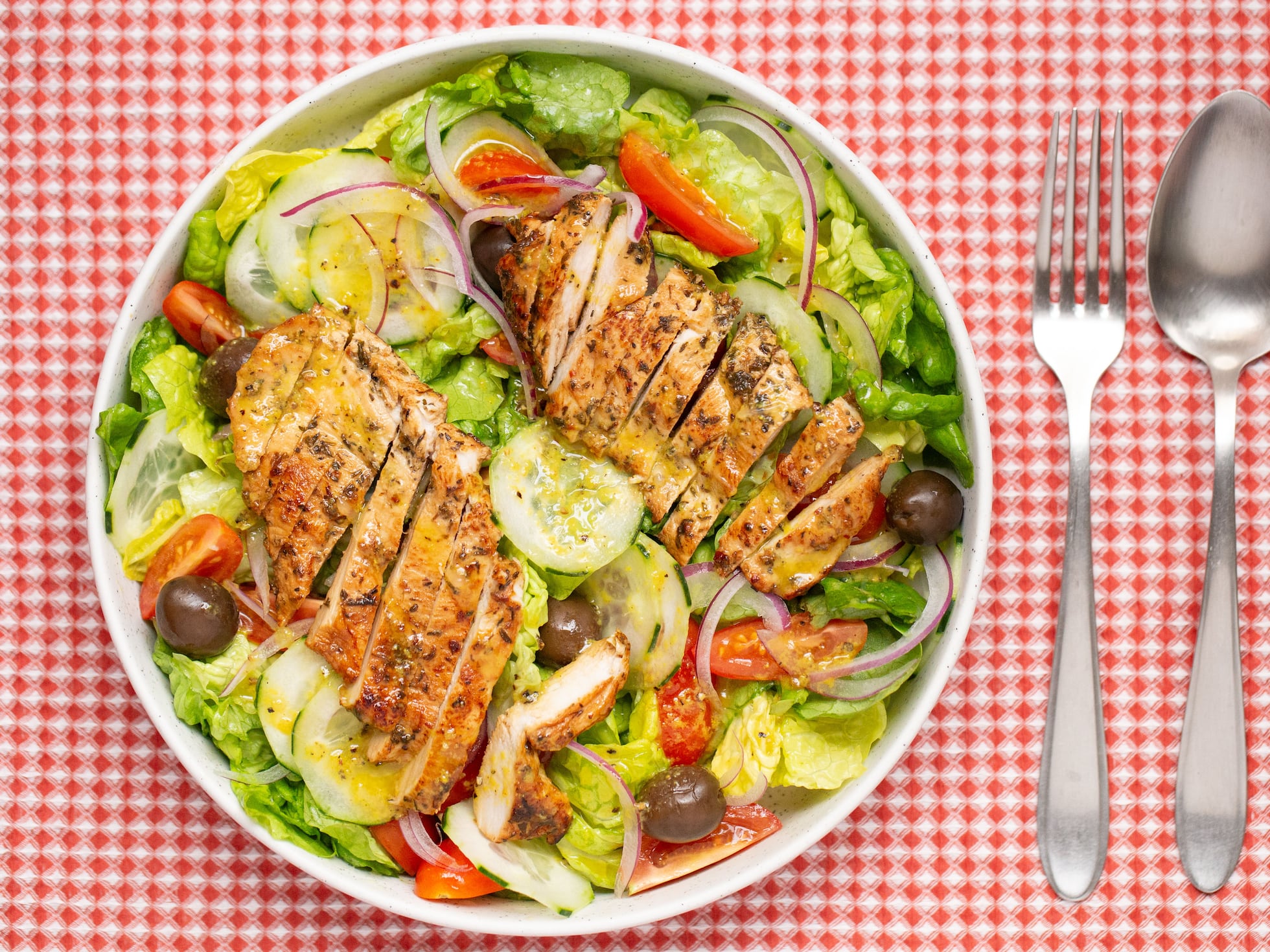 Ensalada con pollo al limón