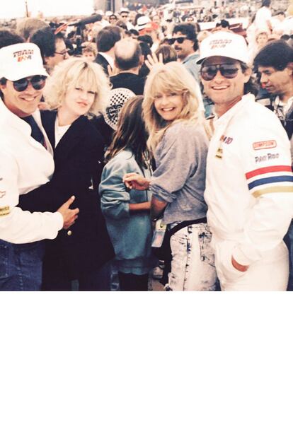 Ella y Don junto a la pareja de actores Kurt Russell y Goldie Hawn en 1990.