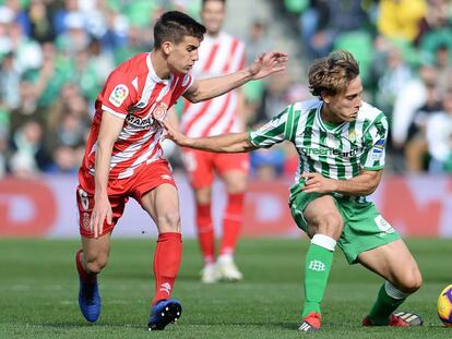 Canales recorta ante Pons.