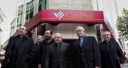 Los últimos sacerdotes del consejo de administración de Cajasur.