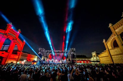 Escenario del festival Black y back en Matadero.