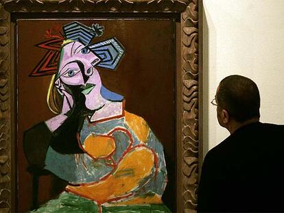 El cuadro <i>Mujer sentada acodada</i> (1939), de Picasso.