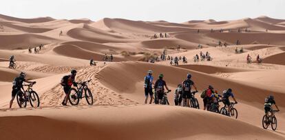Participantes de la Titan Desert 2018 en Marruecos.