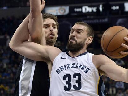 Los hermanos Gasol frente a frente.