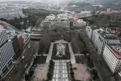 Vista aérea de la plaza de España desde el Edificio España.