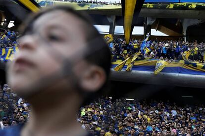 Aficionados de Boca en un encuentro liguero.