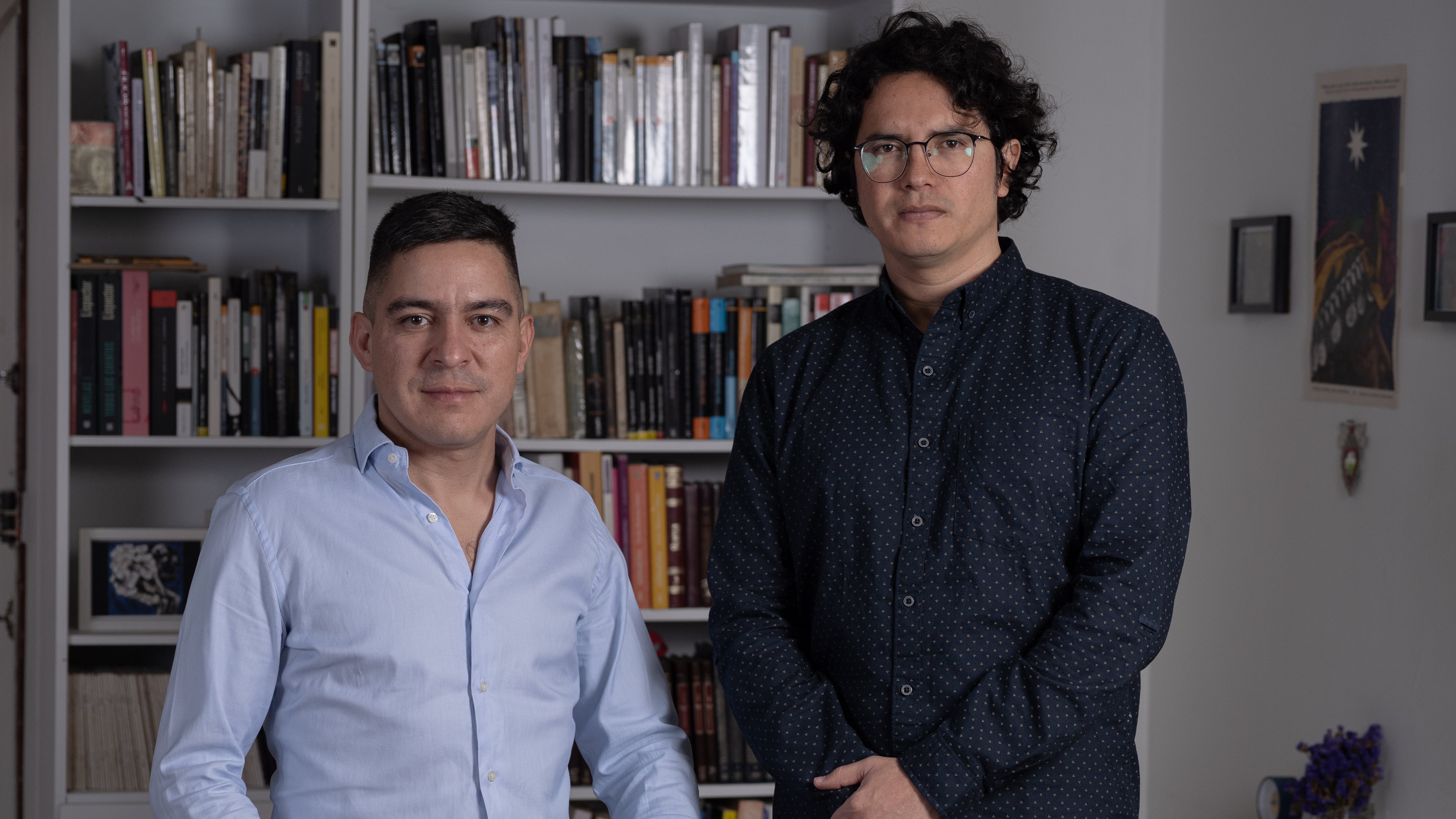 Los periodistas colombianos Juan Pablo Barrientos y Miguel Ángel Estupiñán, en una imagen cedida.