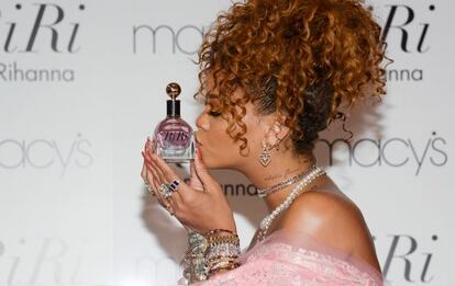Rihanna, en la promoción de su perfume RiRi en Nueva York.