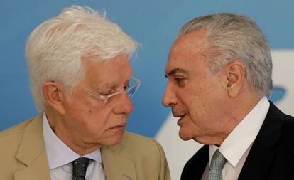 Moreira Franco e Temer em imagem de abril de 2018.