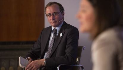 Health Minister Alfonso Alonso.