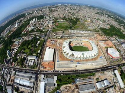 Imagem aérea da Arena da Amazônia, em Manaus.