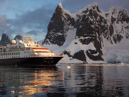 Expedición de Silversea por la Antártica chilena.