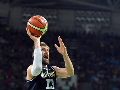 Andr&eacute;s Nocioni con la camiseta de la selecci&oacute;n argentina.