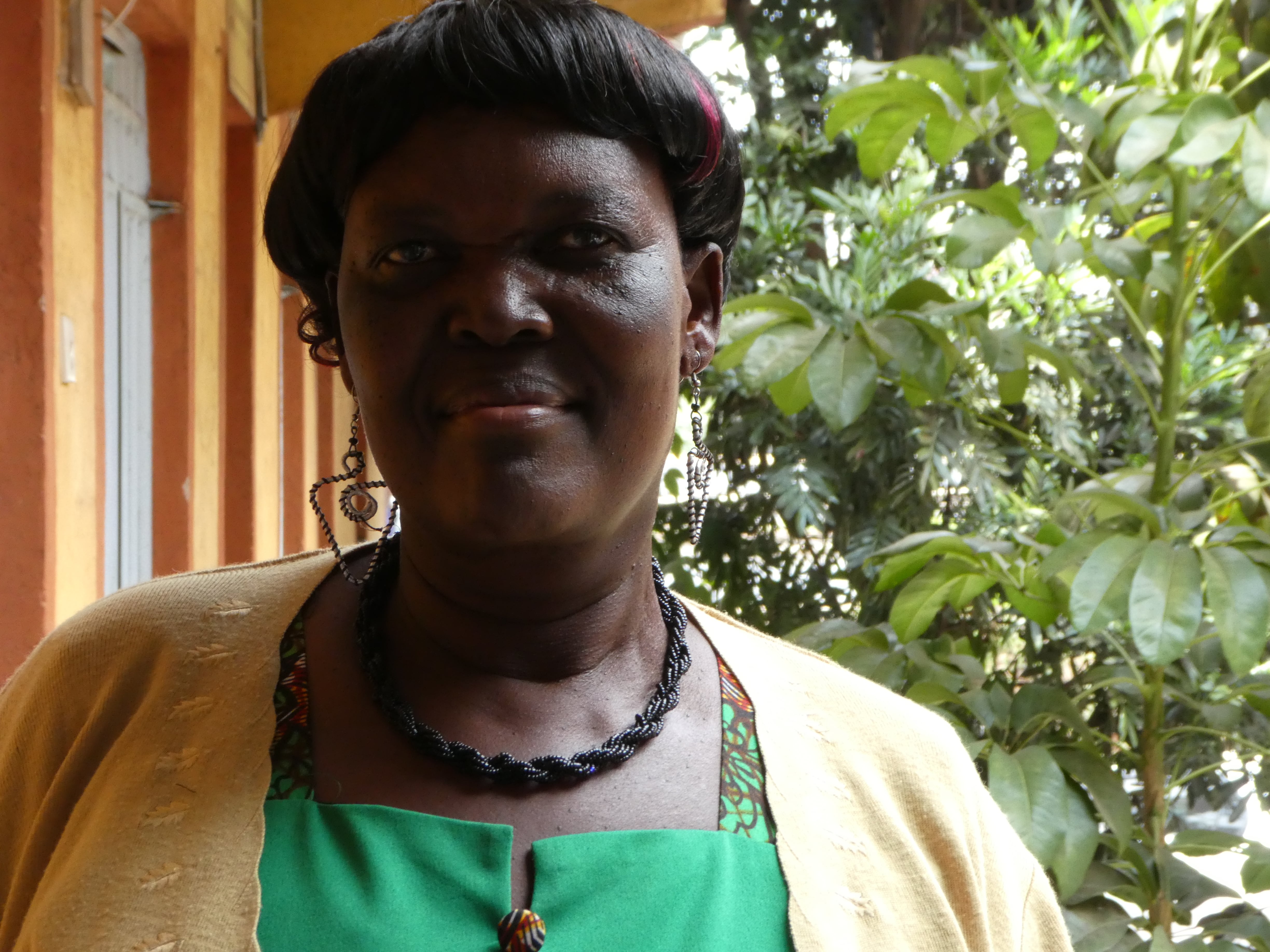 Phaustine Nafula, una viuda de 64 años, en un barrio de Nairobi a principios de septiembre 2025.