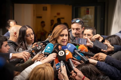 La alcaldesa de Valencia, María José Catalá, en una comparecencia ante los medios de comunicación.