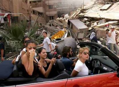 La fotografía ganadora de todas las categorías, captada por Spencer Platt, de los destrozos que la guerra de Líbano causó en Beirut durante el verano de 2006.