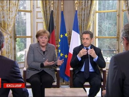 Merkel y Sarkozy, en la entrevista conjunta del lunes.