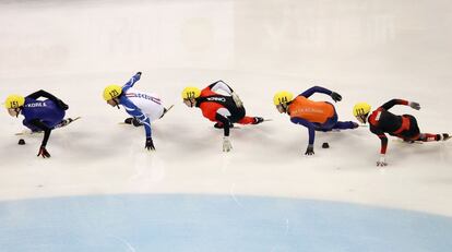 Preliminares de la prueba masculina de 1500m en el primer día del Mundial de Patinaje de Velocidad en pista de hielo celebrado en Shanghai, China.