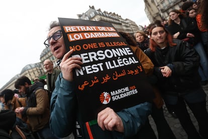 Manifestación contra la ley de inmigración del Emmanuel Macron, el pasado jueves en París.