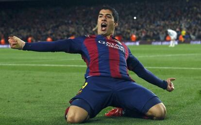 Suárez festeja su gol al Madrid.